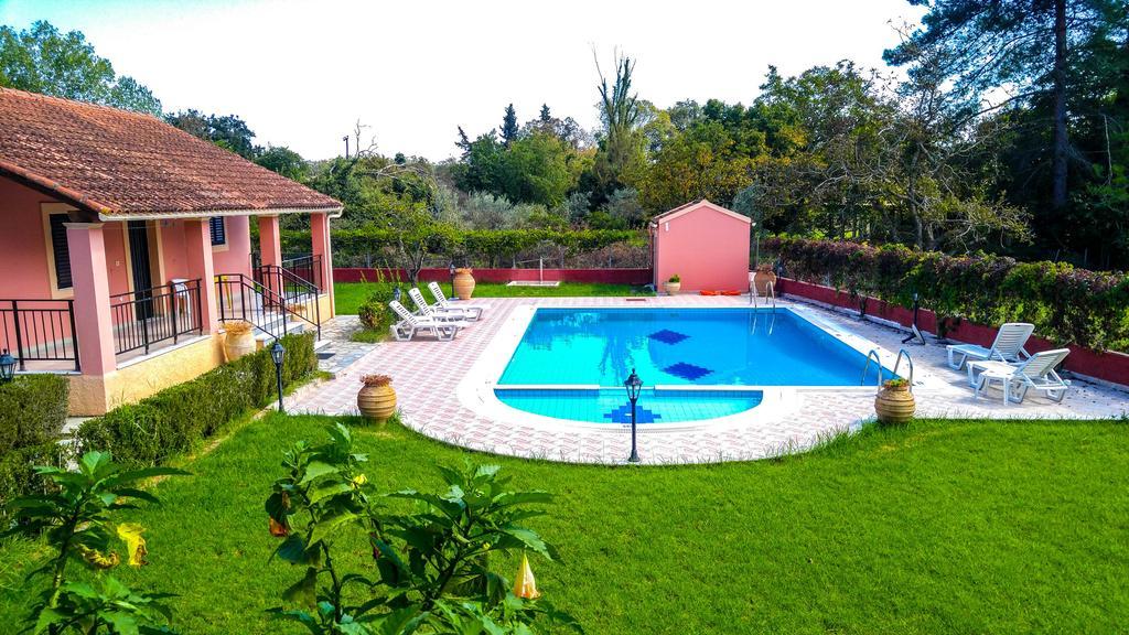 Gregory-Vassilis Apartments Dassia  Exterior foto